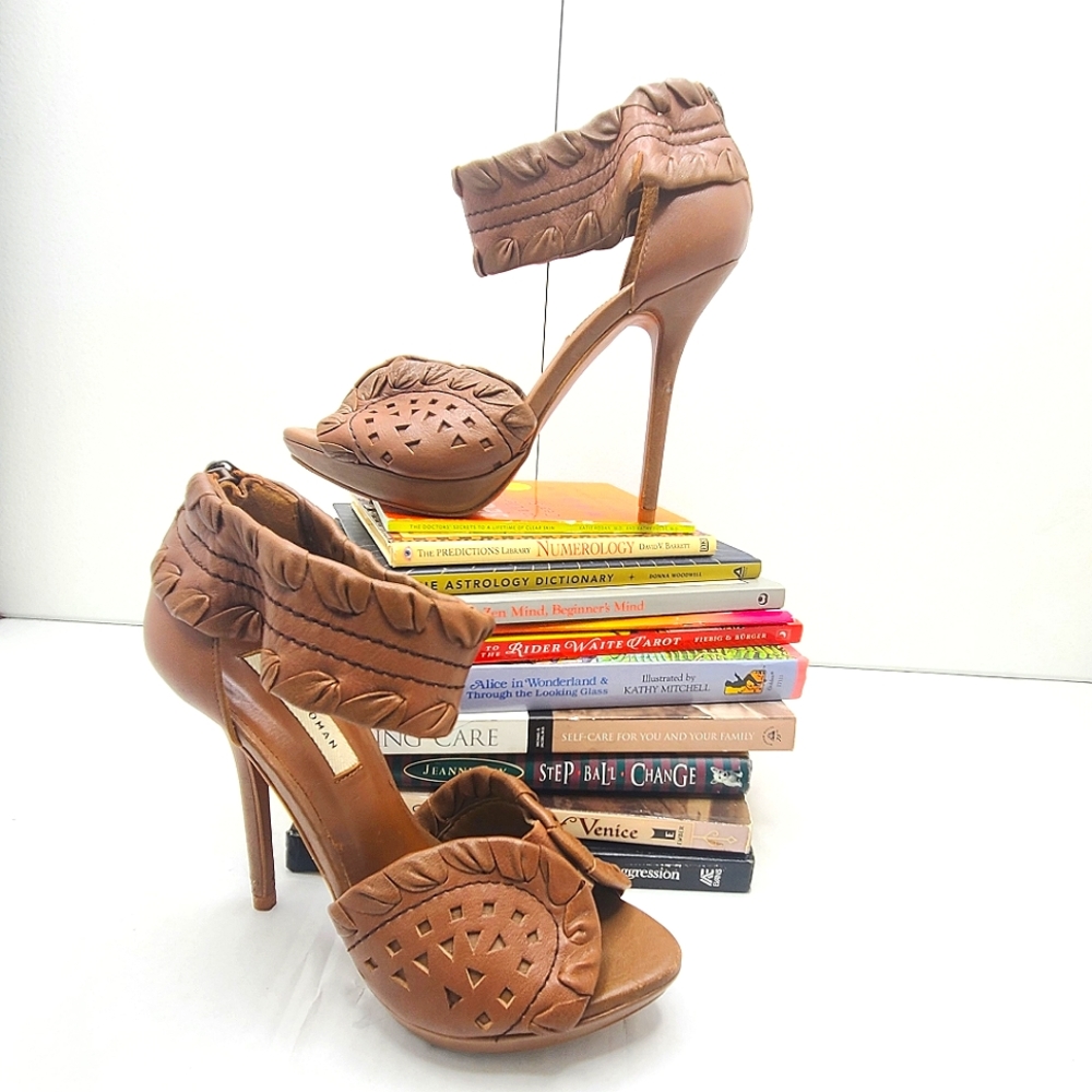 Zara Woman Brown Open Toe Leather Ankle Strap 5 inch High Heels Size 6.5 (37)